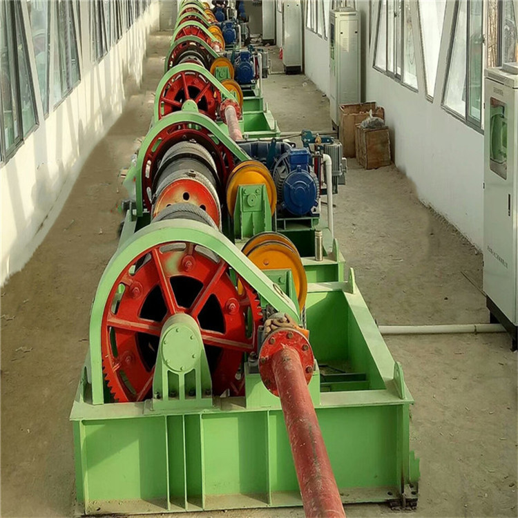 ��?y��)P(y��ng)���]�C(j��)